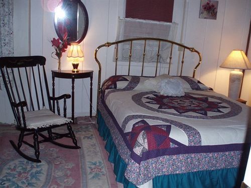 נורת' קונוויי 1768 Country Inn חדר תמונה